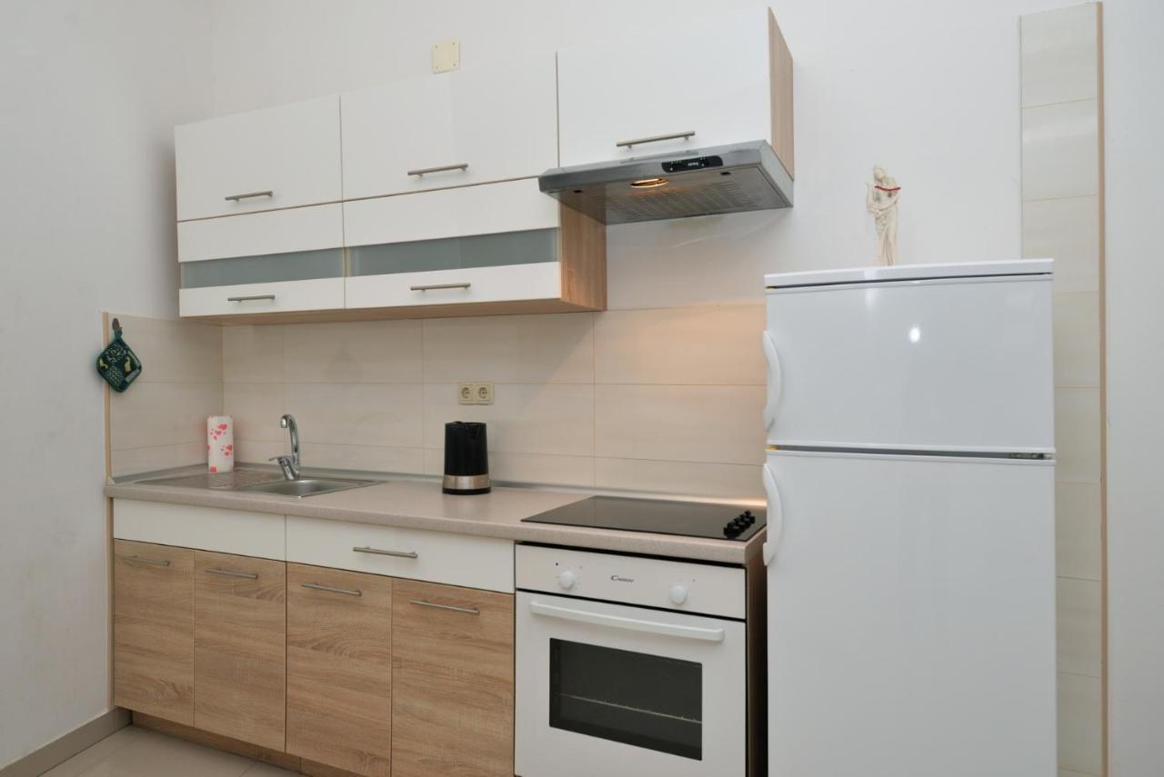 Apartmani Vedrana, Муртер Екстериор снимка