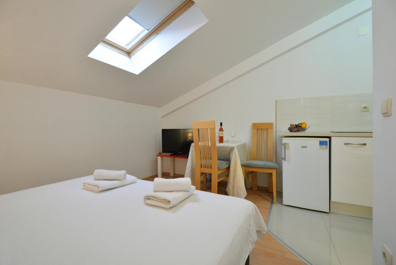Apartmani Vedrana, Муртер Екстериор снимка